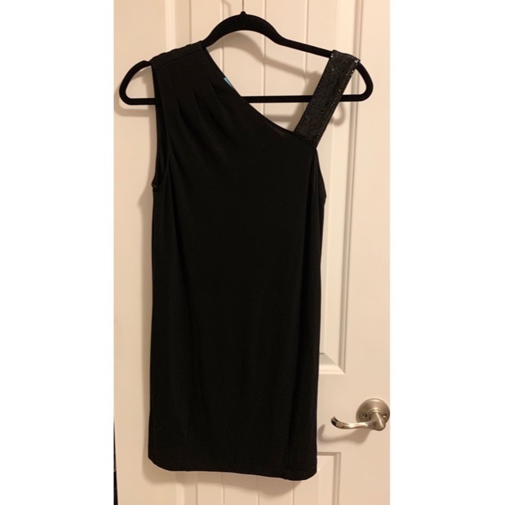 Alice + Olivia black cocktail dress sequin strap